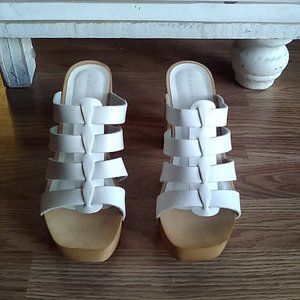 Madden Girl Platform Sandals_BRAND NEW
